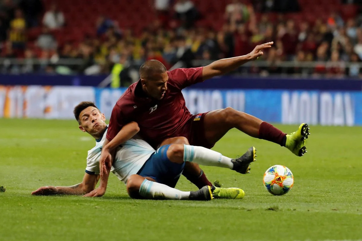 欧博-内马尔关键节点出色防守，西班牙队带队取胜！的简单介绍