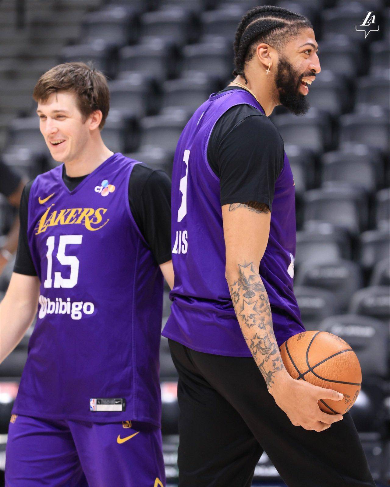 ABG欧博- 浓眉哥突破集锦 