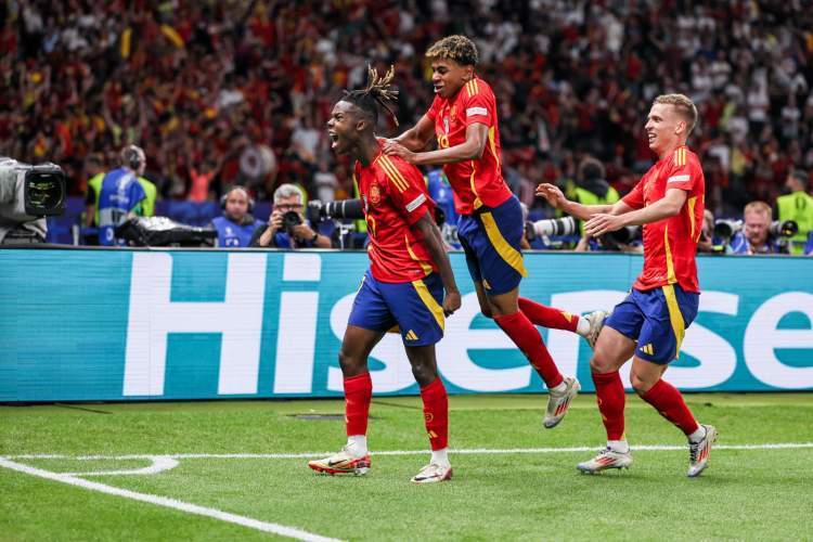 ABG欧博-凯恩在西班牙队比赛中连败，挺进下一轮引发热议！的简单介绍